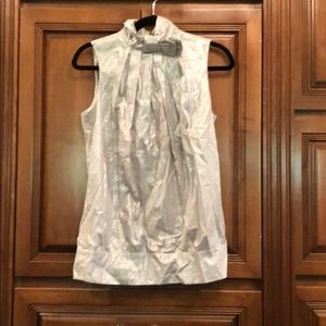 Turtle neck sleeveless top vintage